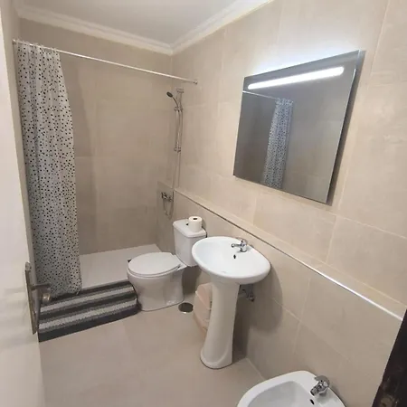 Americas 4-bedrooms