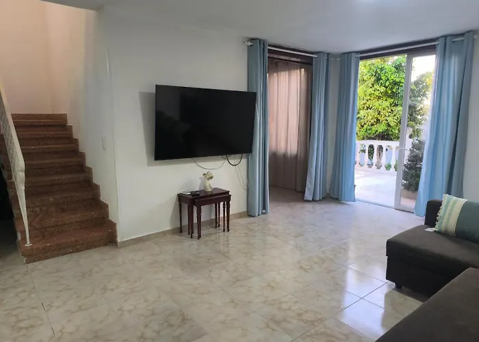 Americas 4-bedrooms بلايا ذي لاس أميريكاس